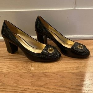 COACH pumps